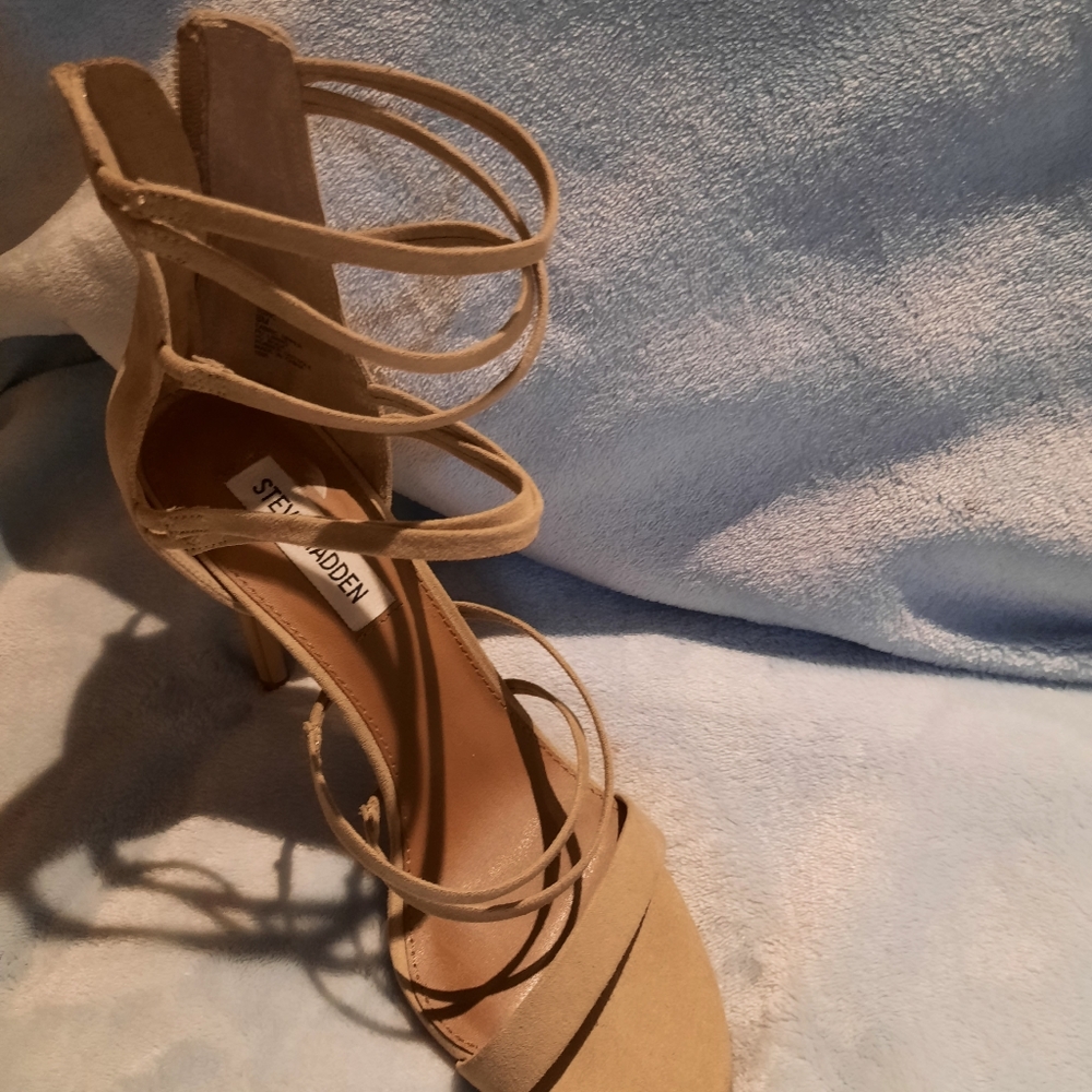 Steve Madden strappy shoes